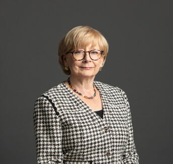 Dr. Pamela Goodwin